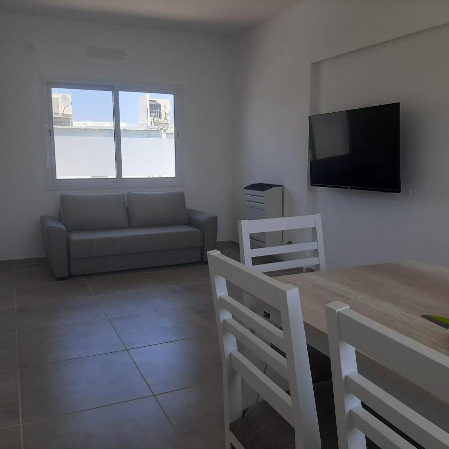Lc 1706 - Dpto. Zona Costa Del Limay Neuquen