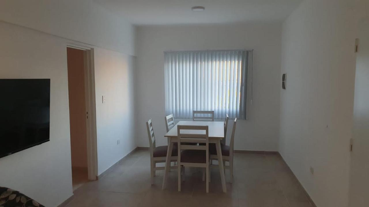 Lc 1706 - Dpto. Zona Costa Del Limay *